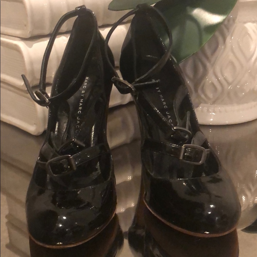 Marc by Marc Jacobs black patent MaryJane heel 6